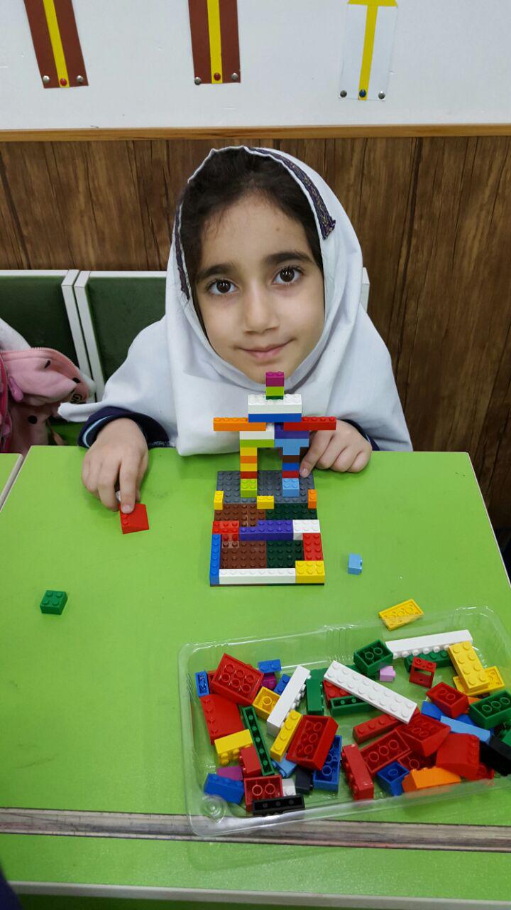 فعالیت های لگوی آموزشی دی ماه دانش آموزان باران اندیشه